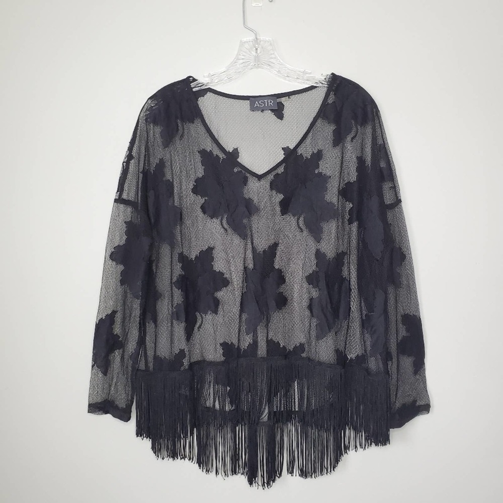 ASTR THE LABEL | Lace Tassel Top |‎ S - Picture 3 of 8